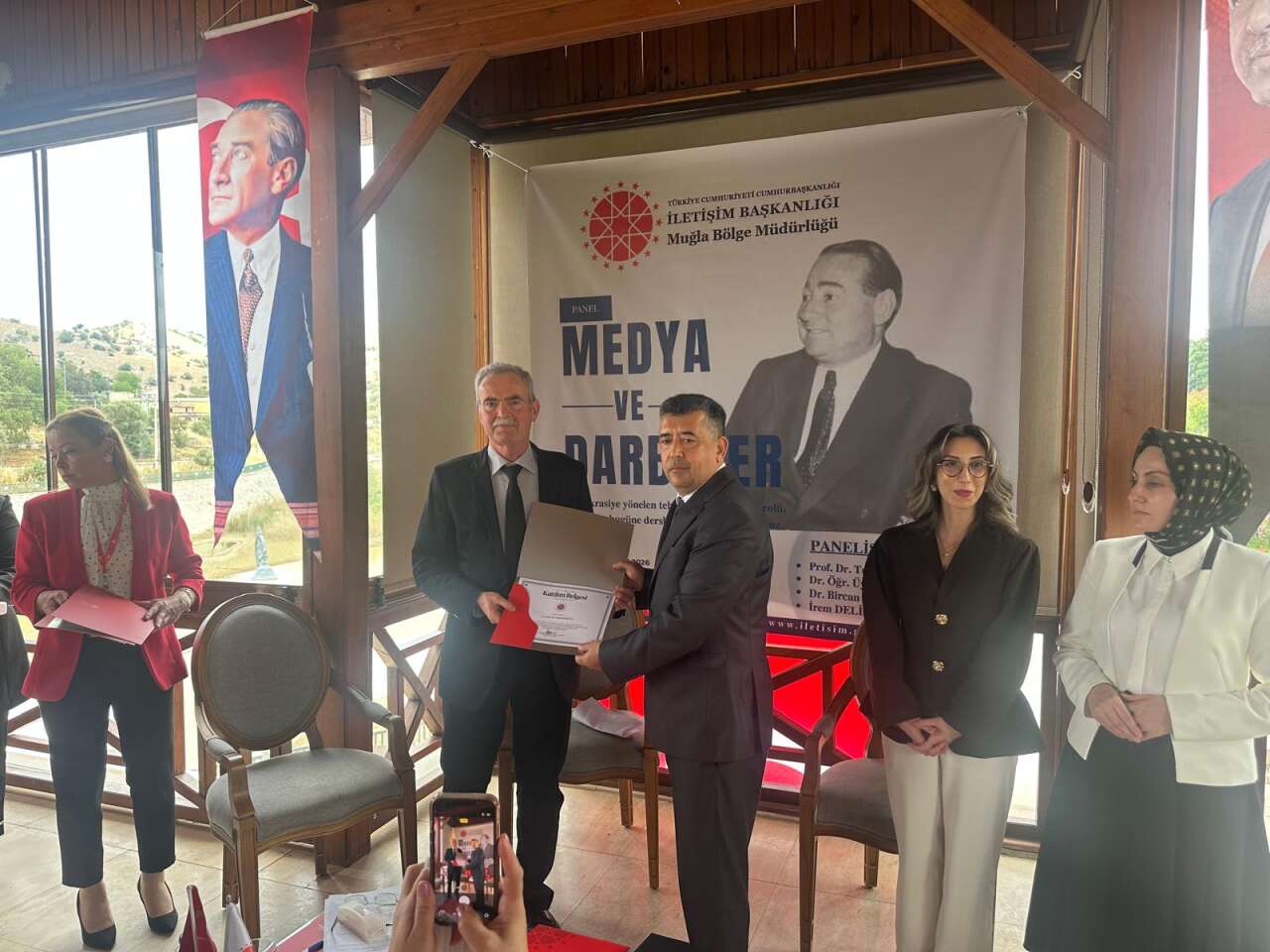 ​Adnan Menderes Demokrasi Müzesi’nde Anlamlı Panel: "Medya ve Darbeler" 10